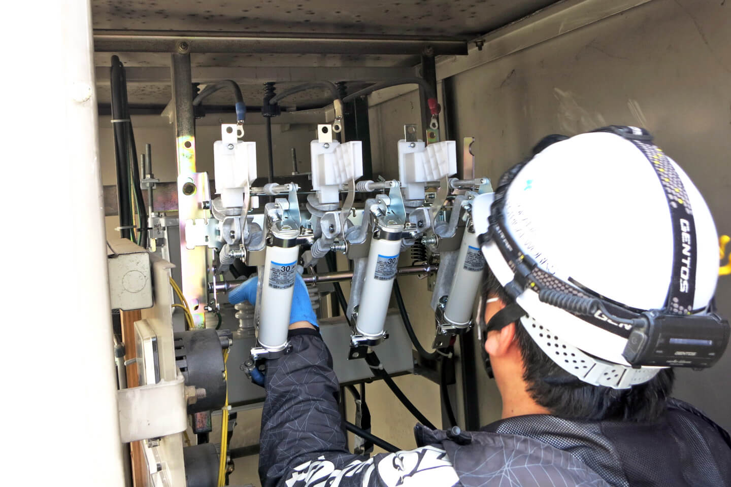 ホーム - 有限会社岡田電気工事